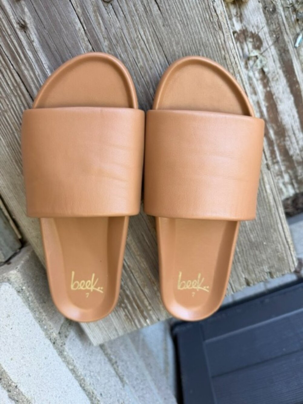 Beek Pelican Slide Sandal Sz 7 NEW